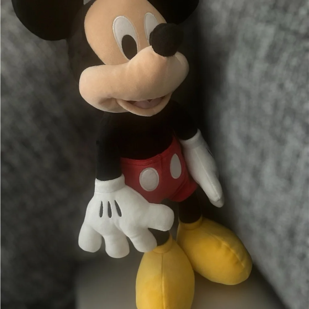 Mickey Mouse Bundle of 4 18inches